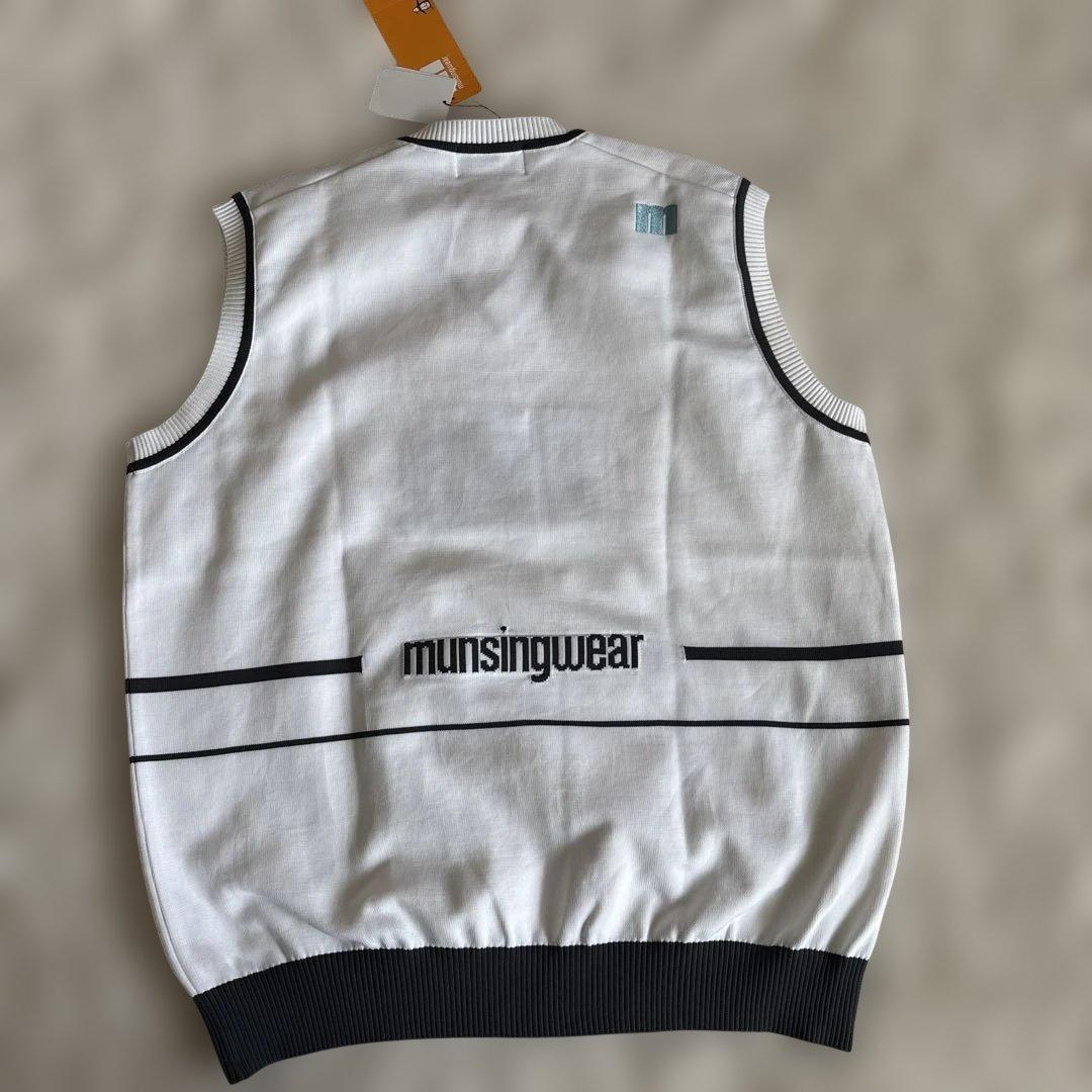 新品　マンシング ゴルフ ベスト　LL 送料込み