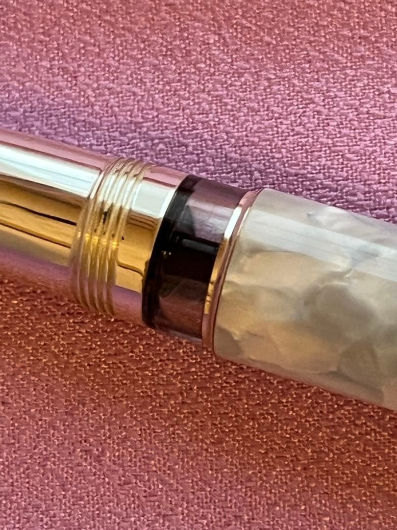 ☆説明確認の上購入してください☆アウロラ 万年筆 オチェアーノ アルティコ F