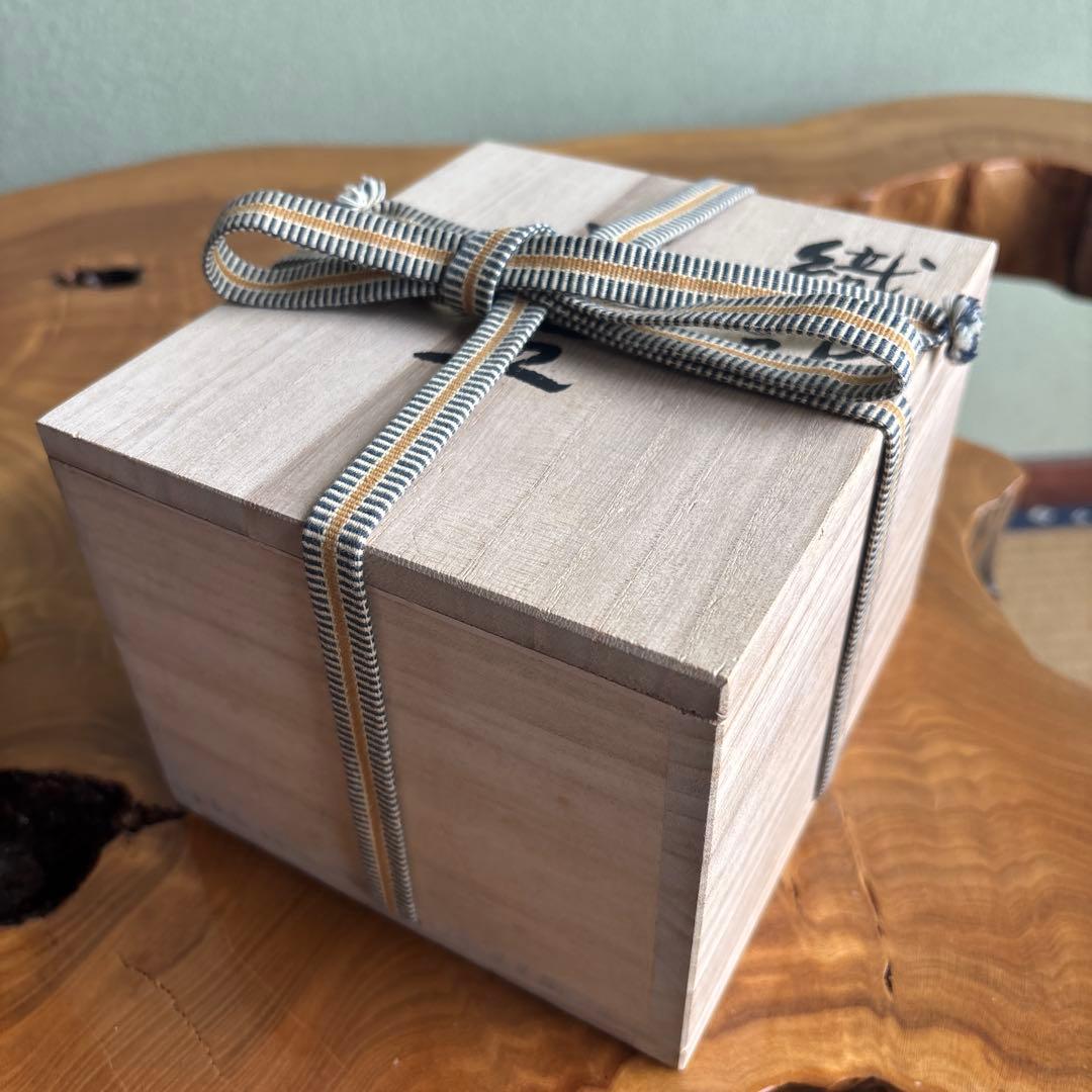 織部焼 服部壽彦 抹茶碗 茶道具 共箱（306m）