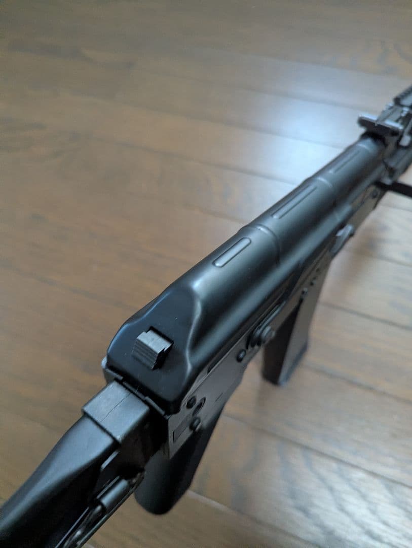 東京マルイ　次世代電動ガン　AK102