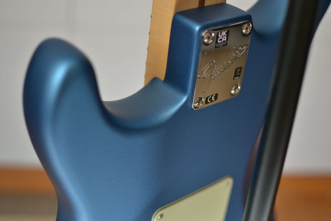 8*様 Fender American Performer Stratocast