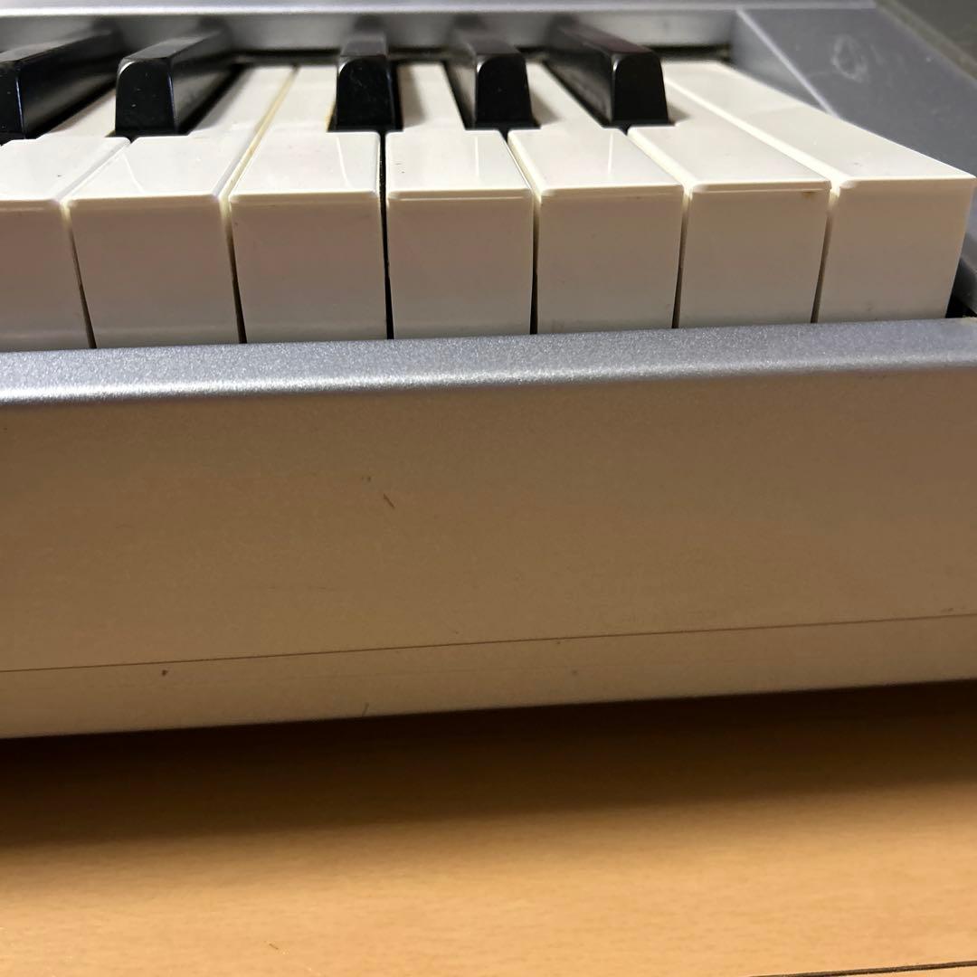 Yamaha MOTIF ES8 シンセサイザー