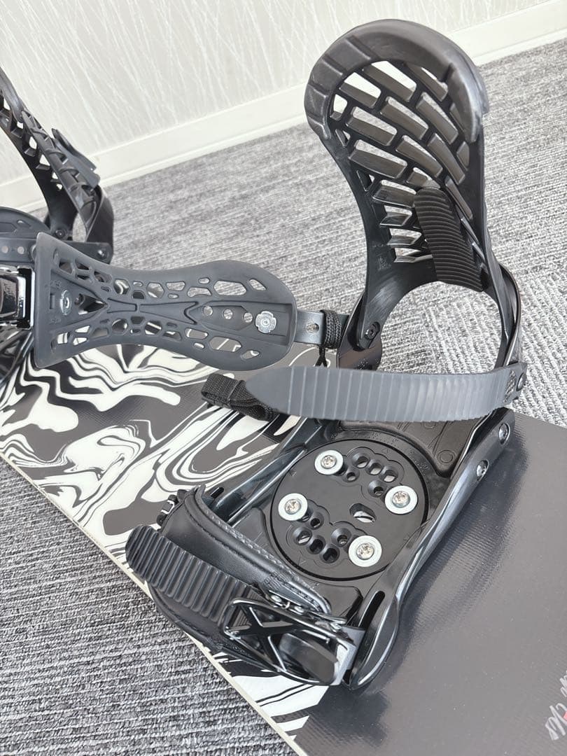 65未使用❗️超豪華❗️HEAD×ZUMA レディース スノーボードセット★142