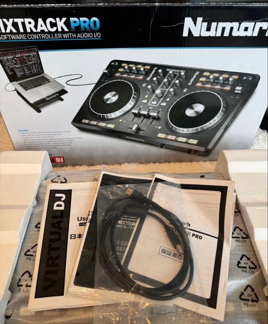 Numark コントローラー