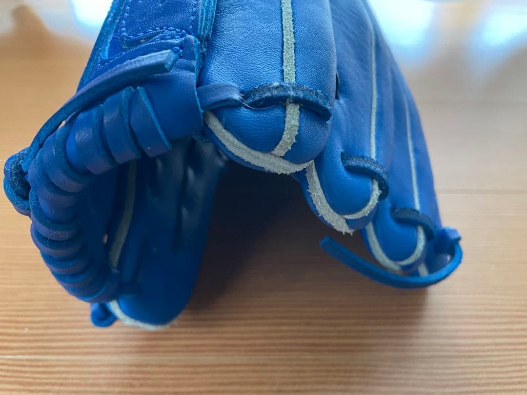 NIKE 軟式用グローブ　岩隈モデル