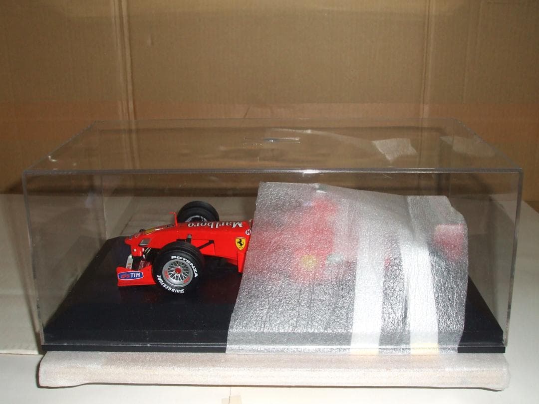 フェラーリ　F３９９　アーバイン　マルボロ仕様　箱なし　マテル　１／１８