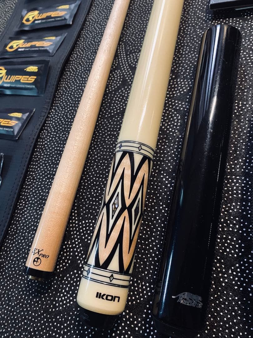 ビリヤードキュー プレデター IKON ◆ EXPRO◆エクステ付属 。。。