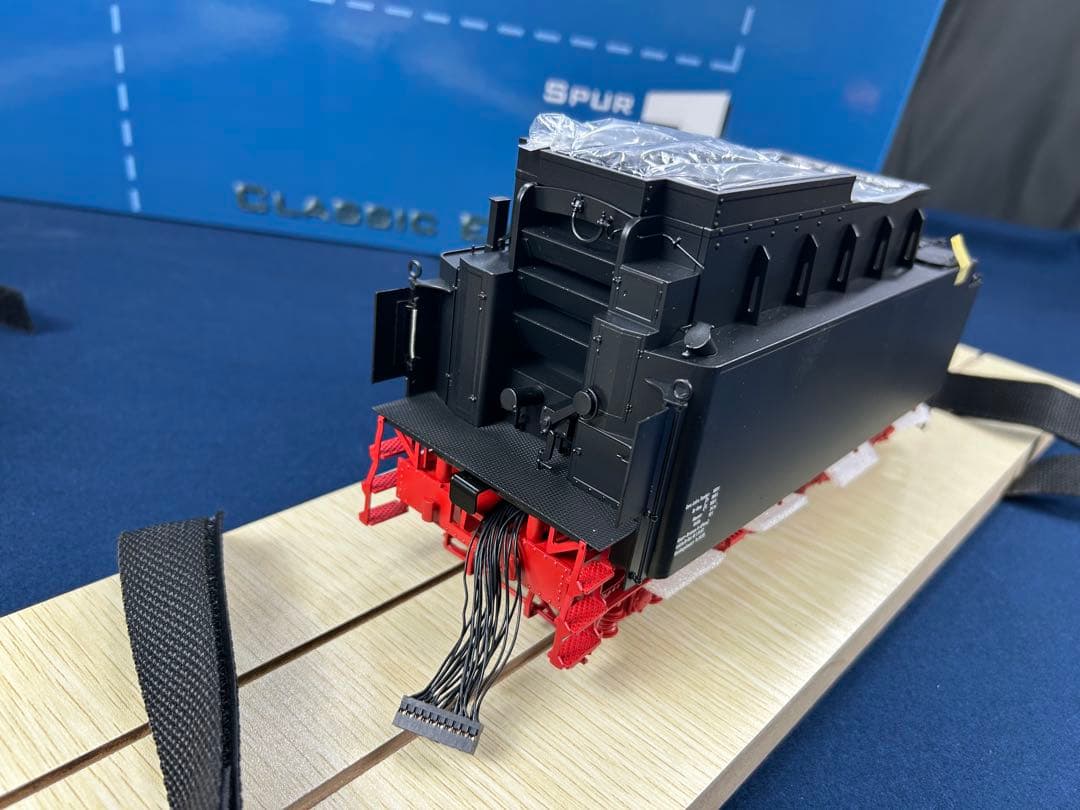 ドイツ 蒸気機関車 KM1 Modellbau BAUREIHE 01