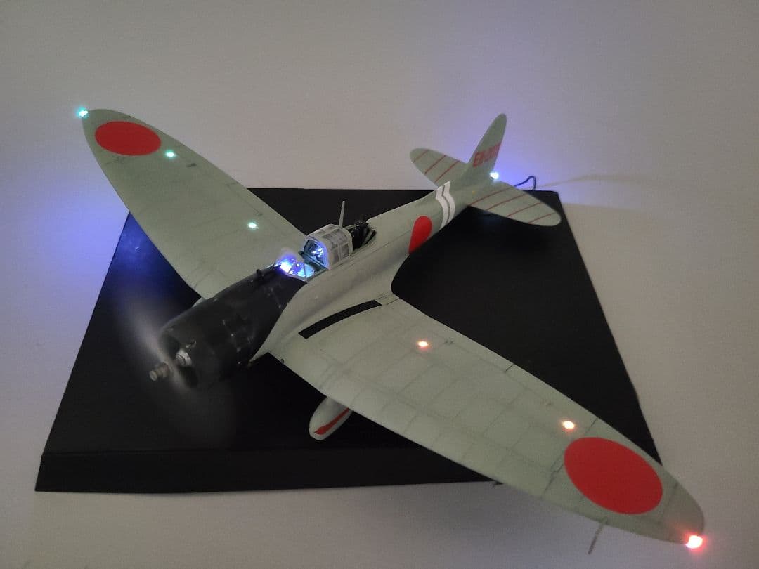 愛知D3A1 日本海軍九九式艦上爆撃機一一型 リアルモーターライズ完成品