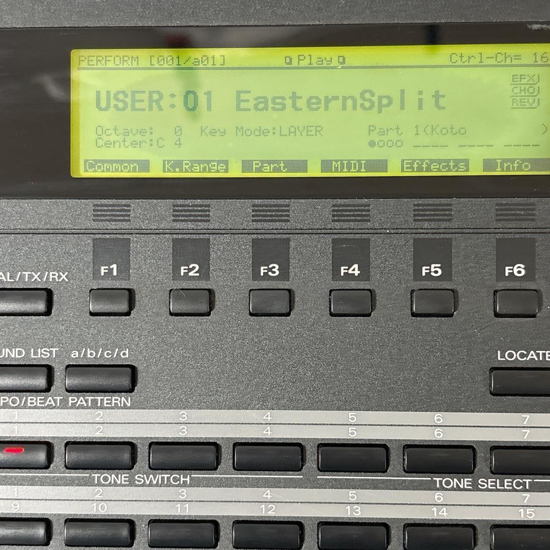 Roland ローランド XP-80 シンセサイザー [ジャンク品]