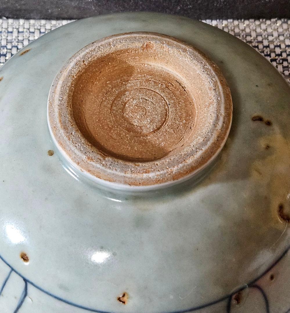 中国古美術　中国古陶磁器　古玩　明朝明代　青磁　青華　古染付　唐草文様　鉢