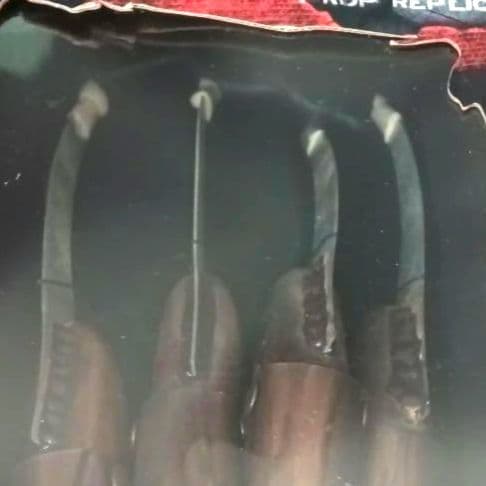 ネカ フレディ グローブ 「エルム街の悪夢3 惨劇の館」 プロップレプリカ