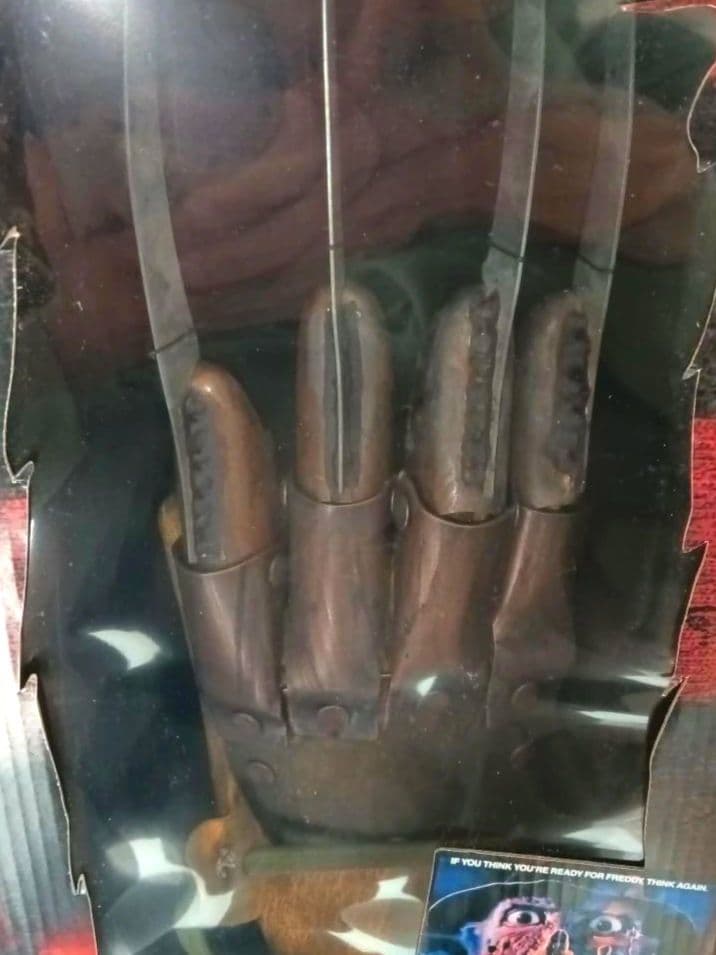 ネカ フレディ グローブ 「エルム街の悪夢3 惨劇の館」 プロップレプリカ