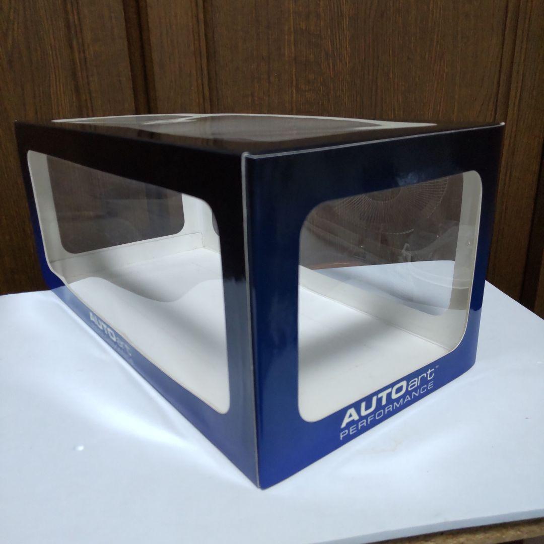 ジャガー XK コンバーチブル 2006 1/18 オートアート