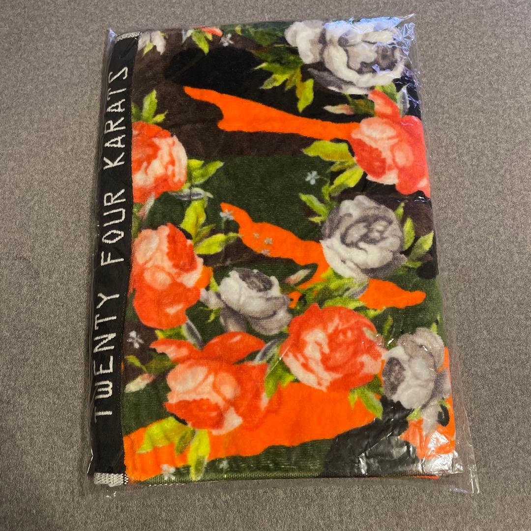 24karats タオル　花柄