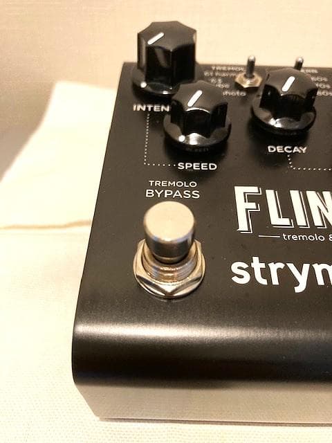 strymon FLINT トレモロ & リバーブ