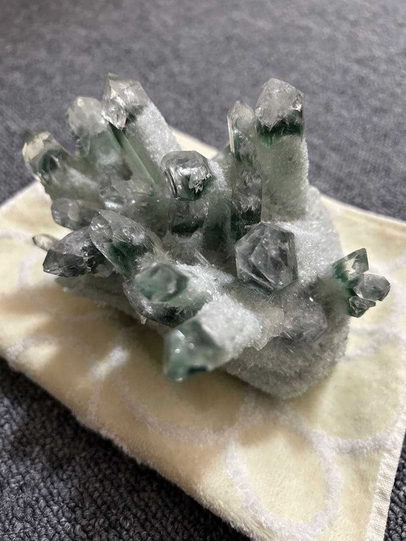 クロムクォーツ原石