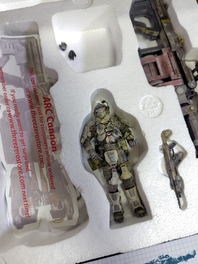 Titanfall ロボットフィギュア タイタンフォール