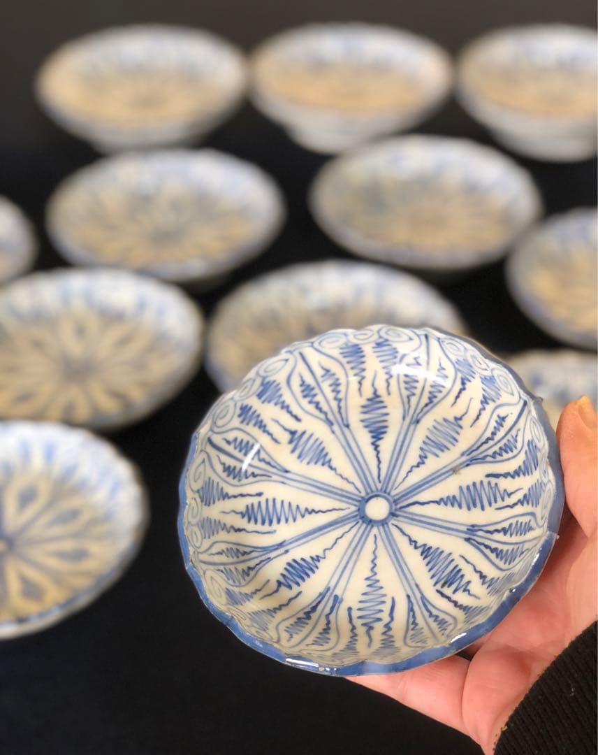 《レ》伊万里 染付 輪花 よろけ紋 小皿12客 木箱 251119え4