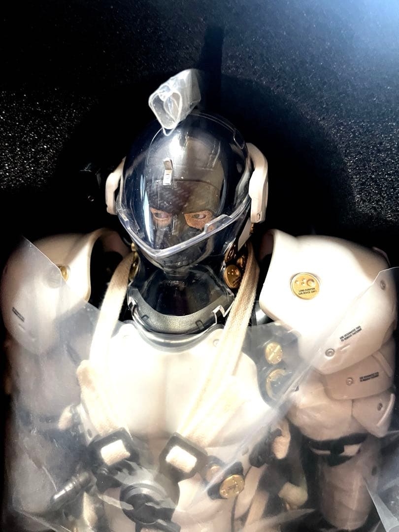 小島プロダクション　1/6ルーデンスフィギュア