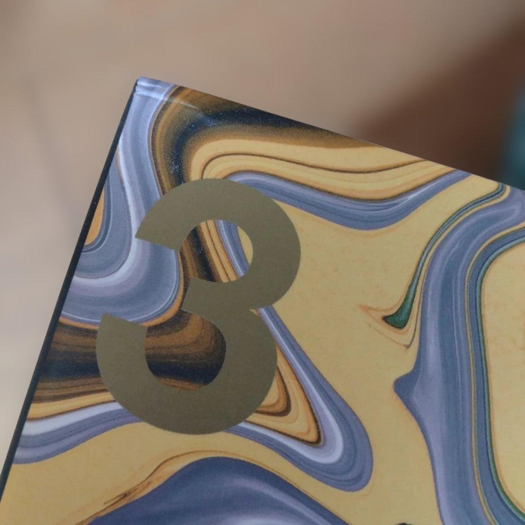 ワンピース1巻〜112巻　漫画　BOX　ボックス　　レア　貴重　尾田栄一郎