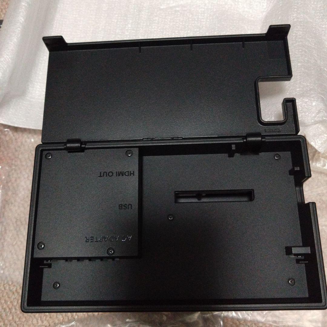 ほぼ未使用に近いNintendo Switch ネオンブルー/ネオンレッド 本体