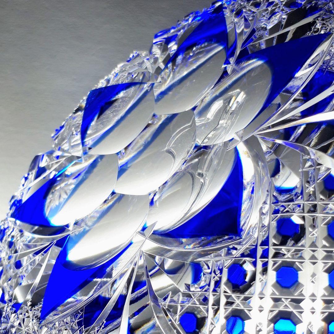 綾切子　黒木国昭 作　飾り中皿【 未使用・美品 】現代ガラス芸術の巨匠 作品