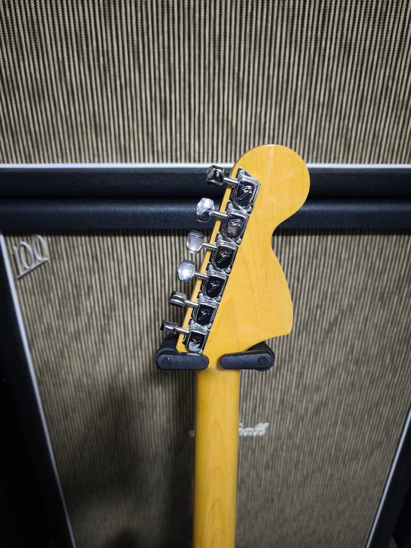 yoshimilovinsonさま専用　　Fender ST68 JH