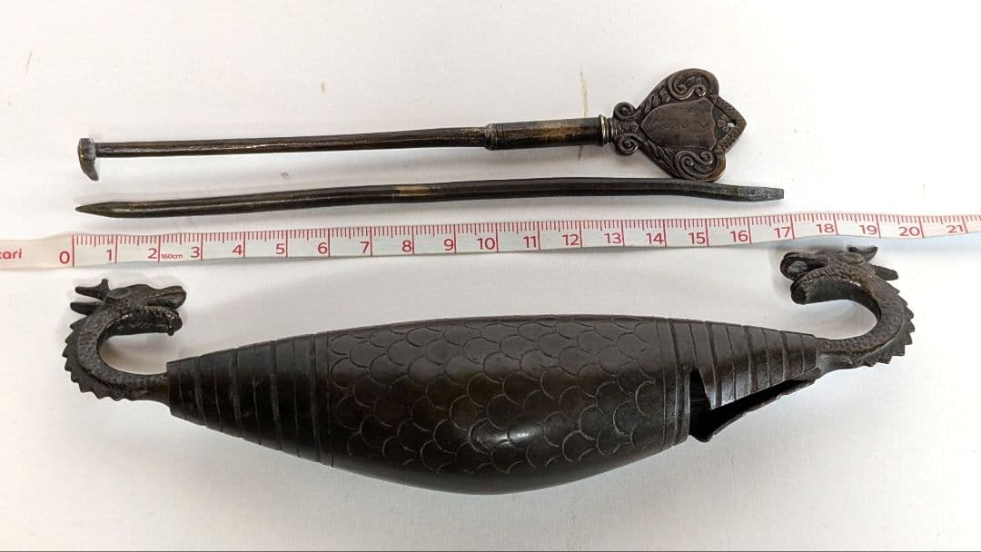 アンティーク錠前　双龍鍵　鍵　工芸品