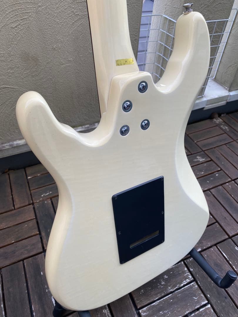 Aria Pro II Hellion series(ストラトタイプ　日本製)