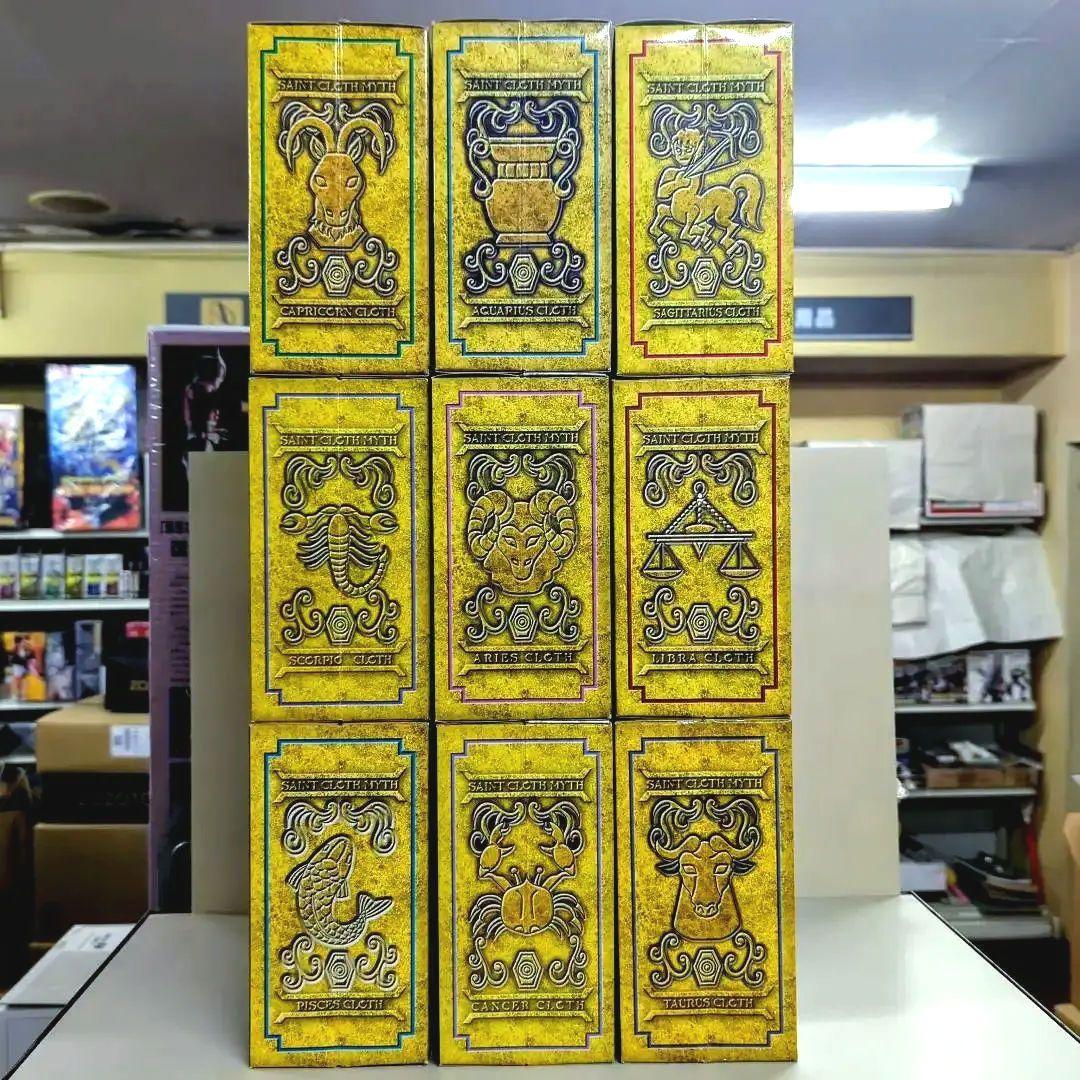 聖闘士星矢　聖闘士聖衣神話　【黄金聖闘士９体新品未開封セット売り】