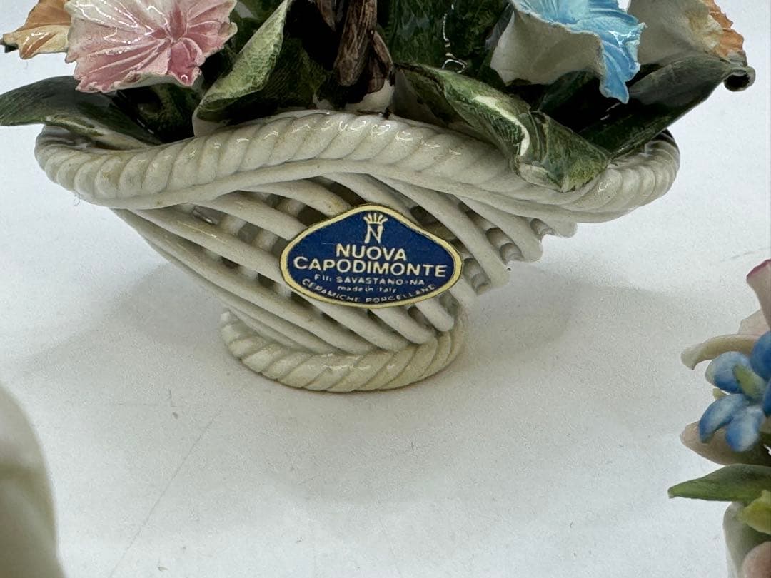 CAPODIMONTE カポディモンテ イタリア製 陶器 薔薇 花 カゴ