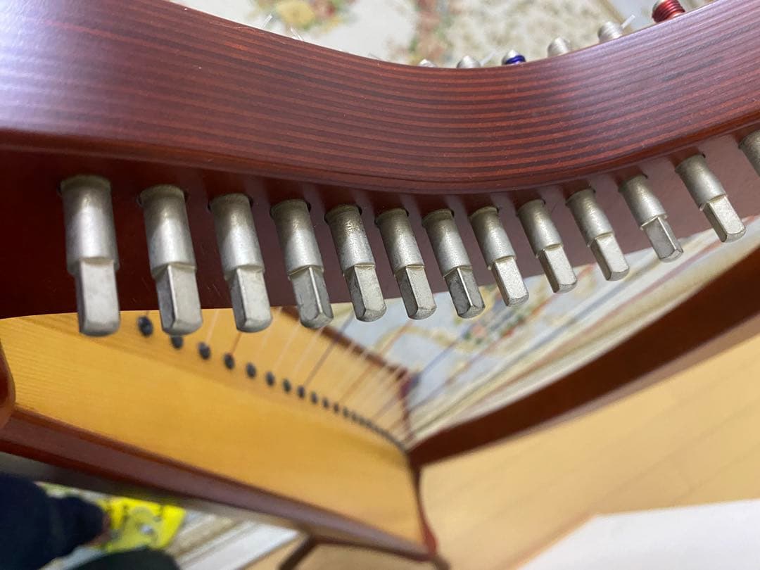 CAMAC カマック27弦 バルディックハープ マホガニー色