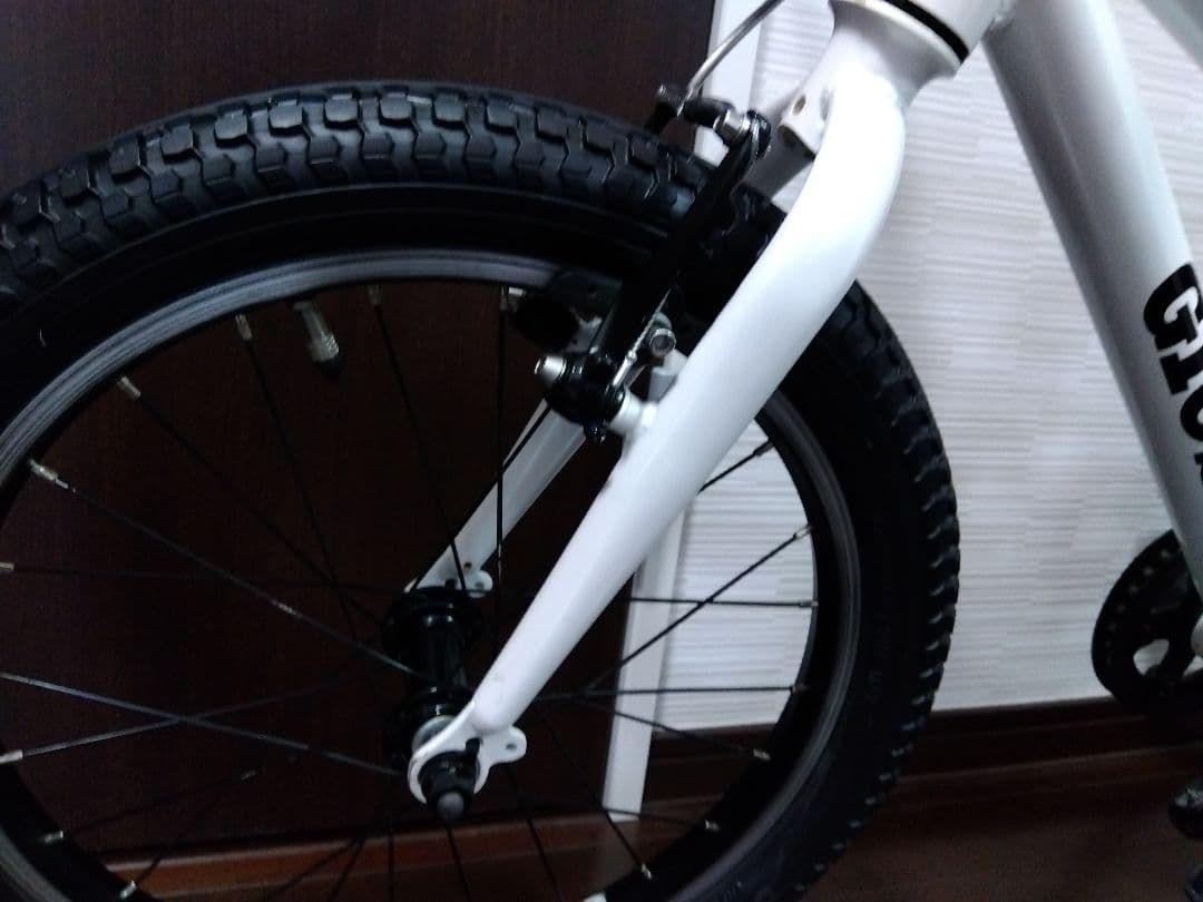 【ハレ】GIOS　GENOVA　18インチ　手渡し希望（池田市・川西市）