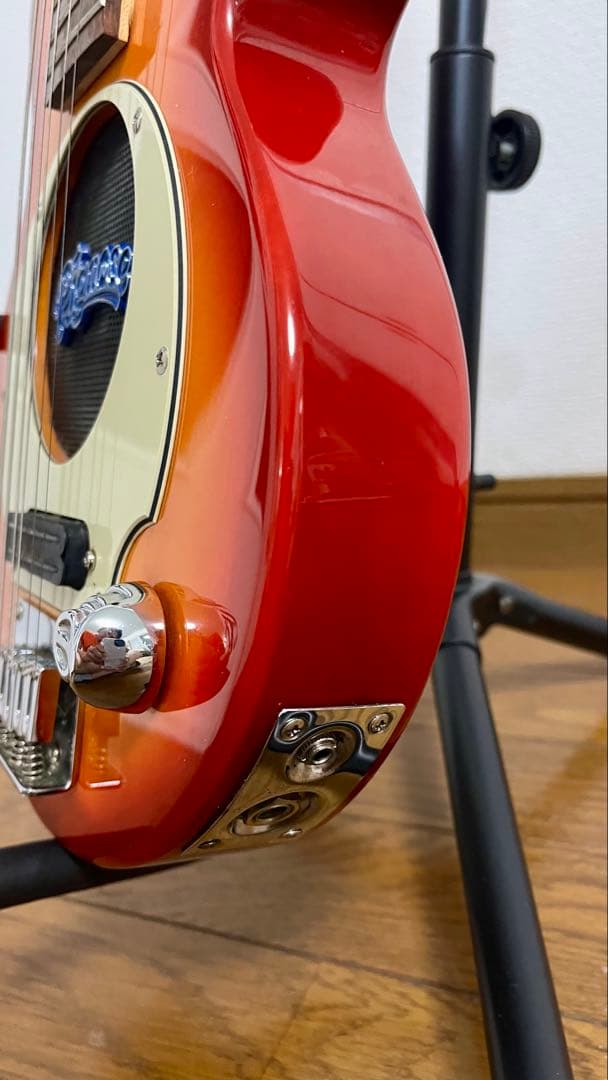 値下げ！Pignose ピグノーズPGG-200 アンプ内蔵型のミニエレキギター