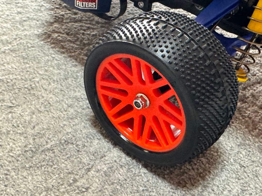 タミヤサンダーショットボディ&ウイング搭載セイントドラゴンシャーシ、メカ・OP付