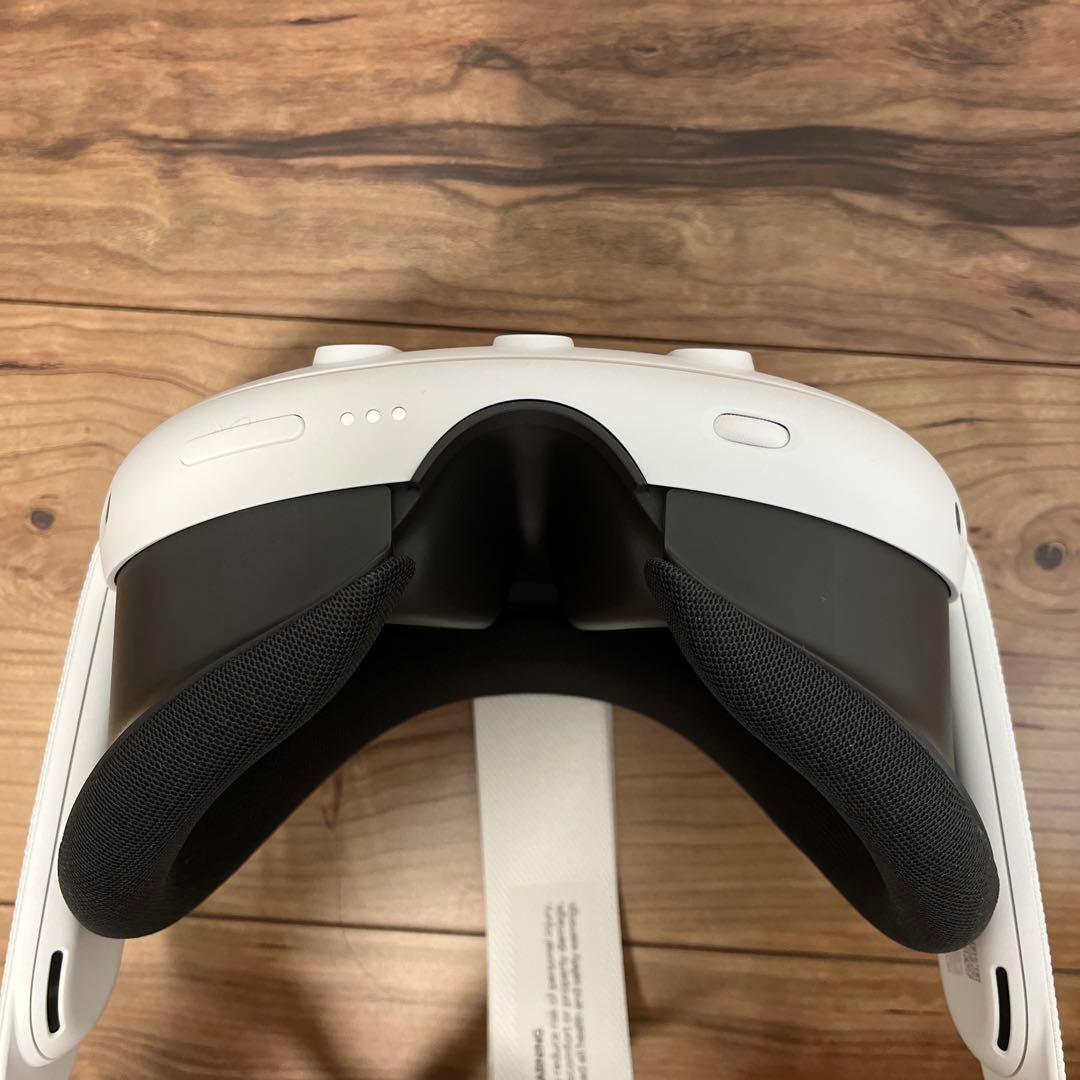 【美品】2025年8月23日購入品　 Quest 3 512GB