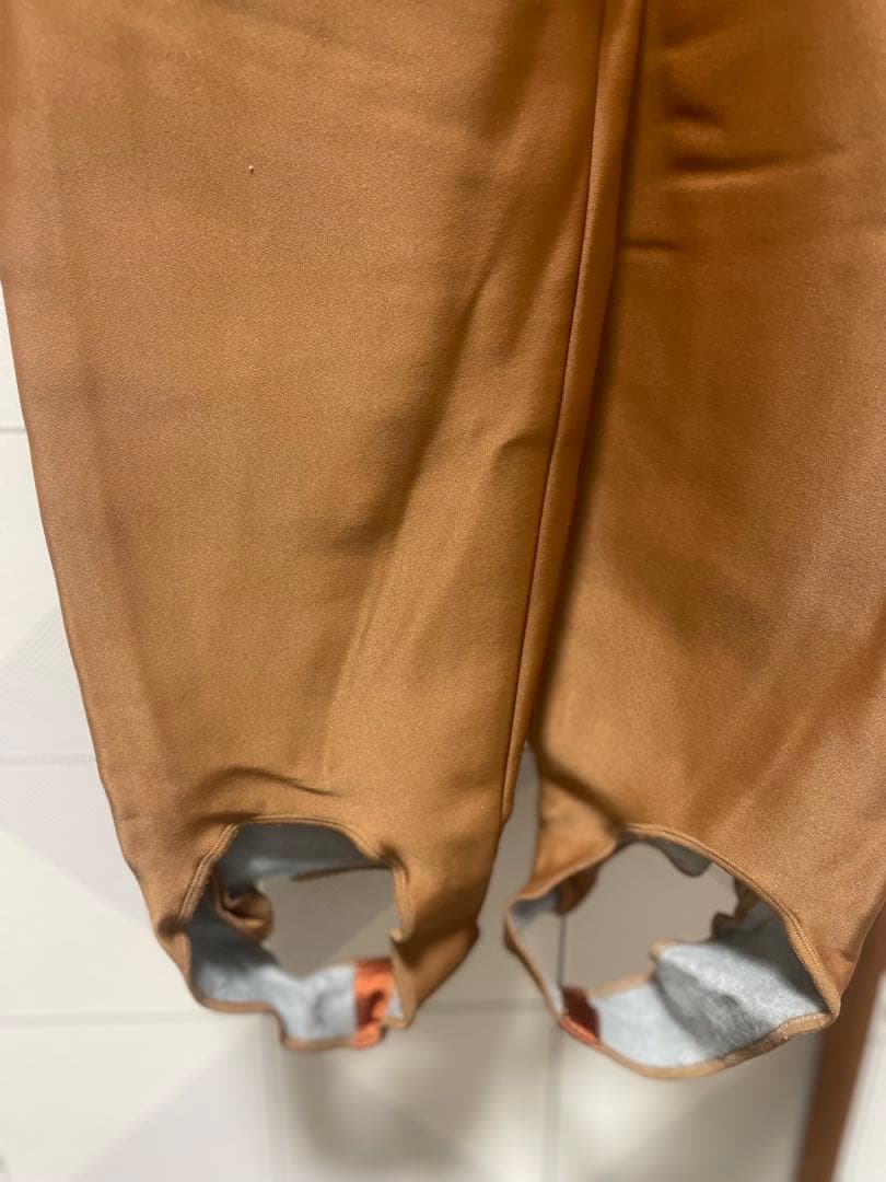 CERRUTIとcourregesのスキーウェア