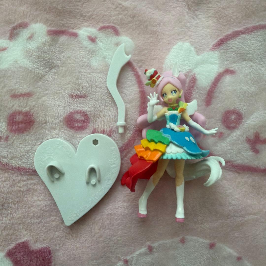 キラキラプリキュアアラモード キューティーフィギュア