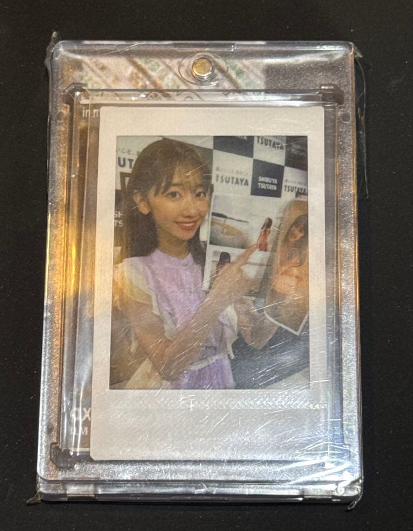 超激レア 柏木由紀 さん 写真集とチェキx2枚着用Tシャツ 切り抜きコレクション