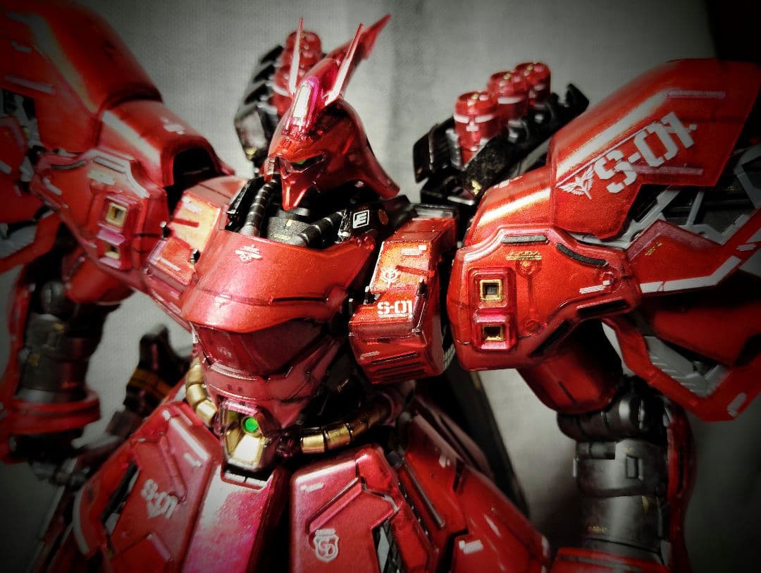 1/100 MGサザビー ver.ka メカニカルコアメッキ風　塗装改修済完成品