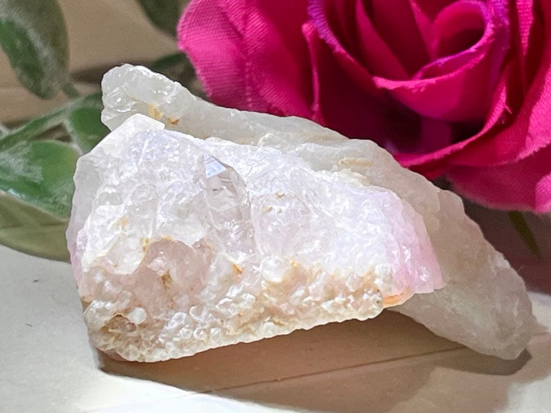 【希少】結晶体　ローズクォーツ　クラスター　紅水晶　原石