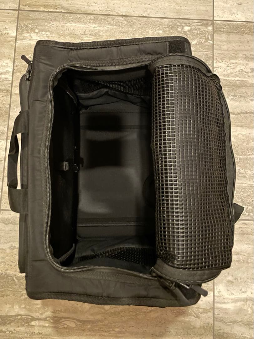 【未使用】マンダリンブラザーズ ペットキャリーバッグ リュック 伸縮タイプ