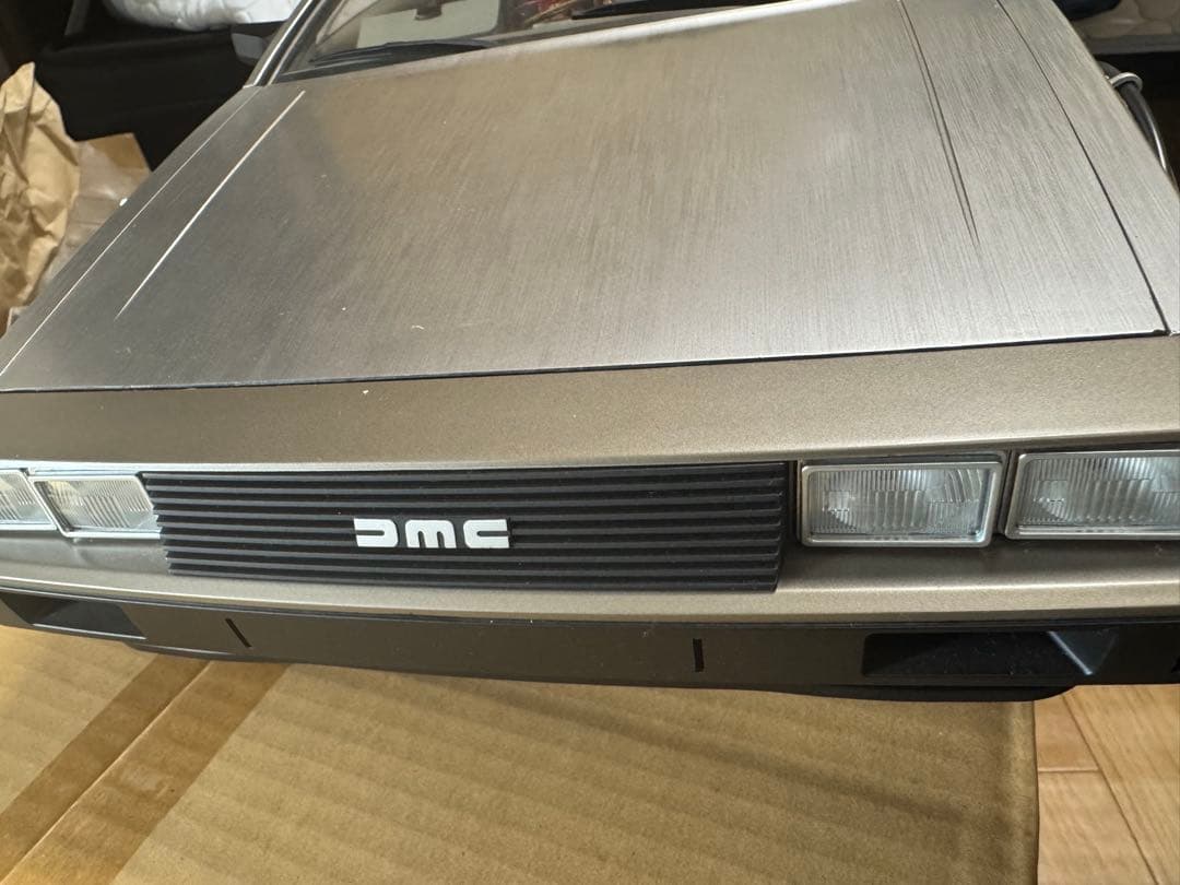 ホットトイズ　デロリアン　『バックトゥザフューチャーpart1』