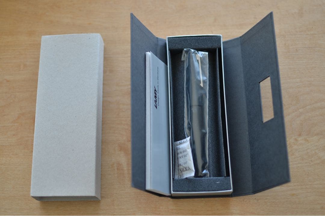 【美品】LAMY 2000 万年筆 B 太字 専用ボックス付き