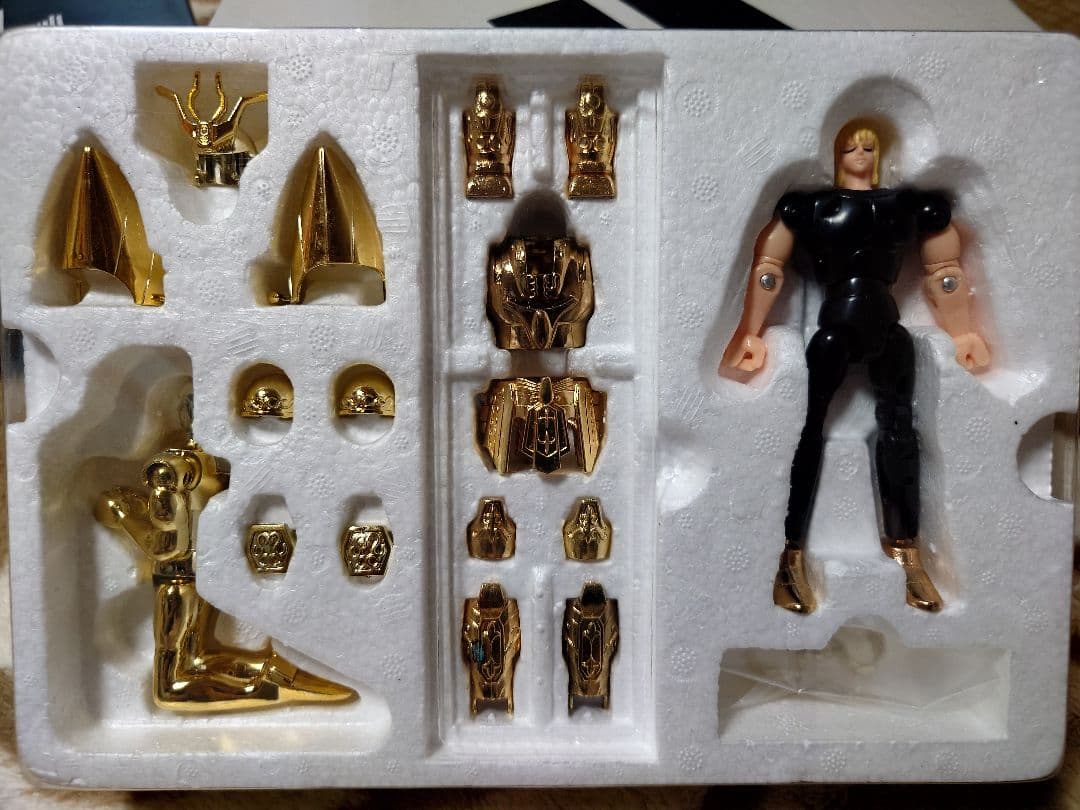 聖闘士星矢 さらば20世紀!! 聖闘士聖衣大系 黄道十二聖闘士集結