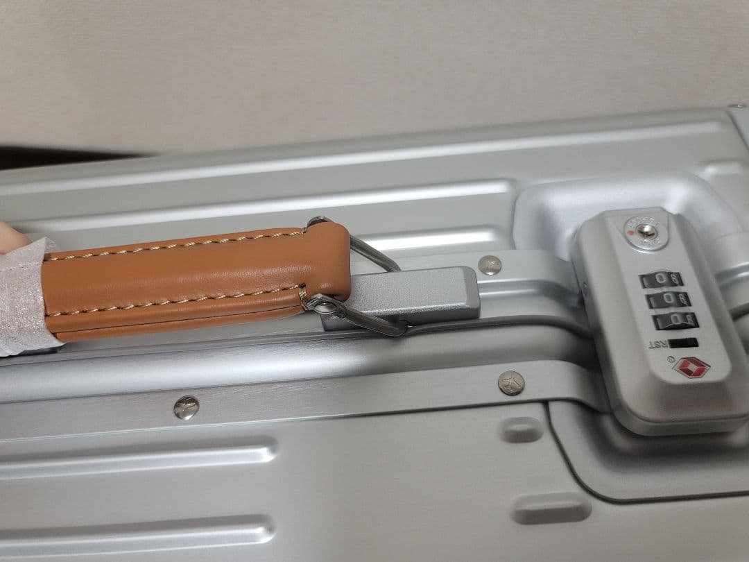 【新品未使用】希少イノベーター最新モデル。ラゲッジタグ付き