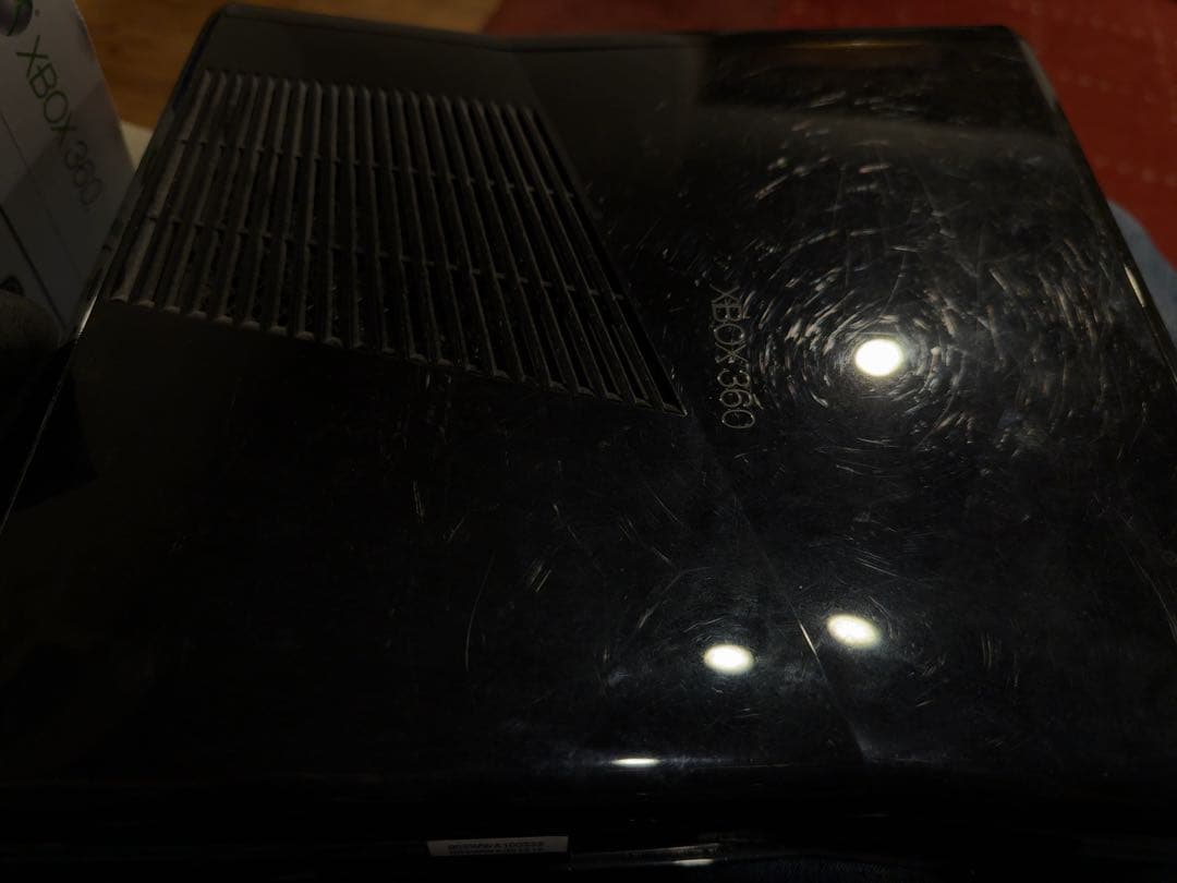 起動確認済みXBOX360 250GB 本体ソフト2本+予備ACアダプター