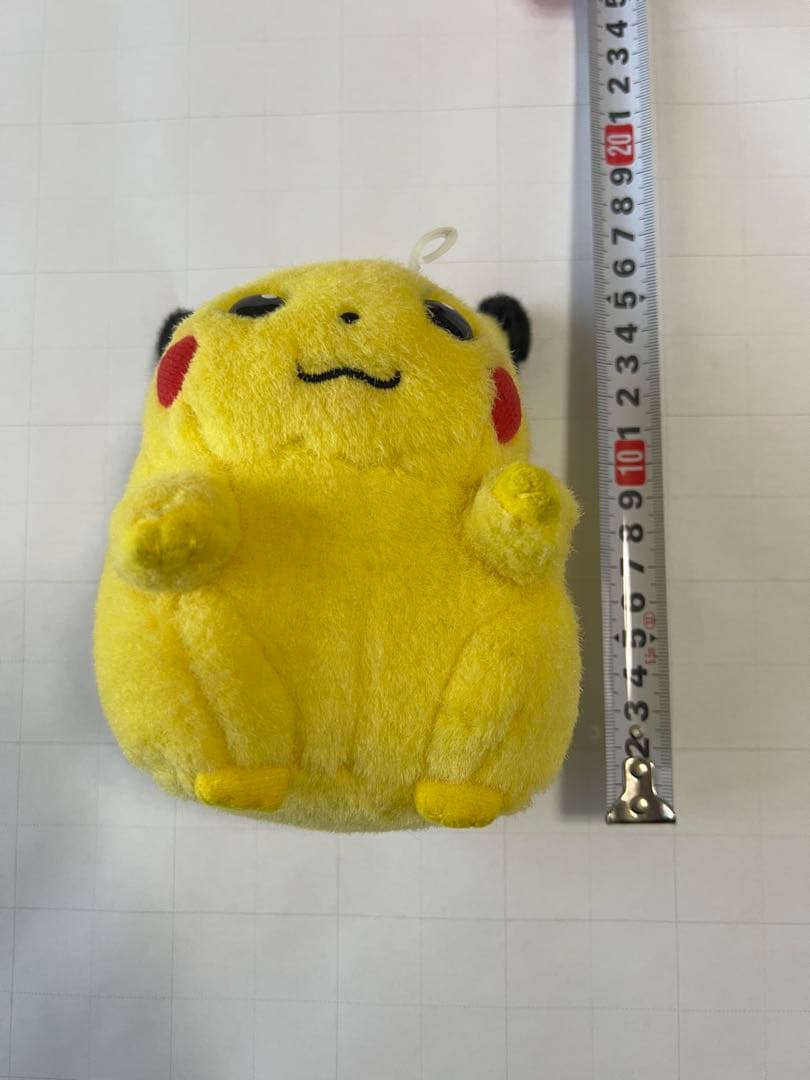 ピカチュウ　初期　ぬいぐるみ