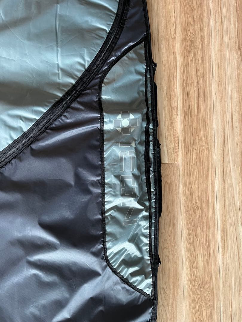 SUP ボード ICON DYLAN 9’6純正ケース付き